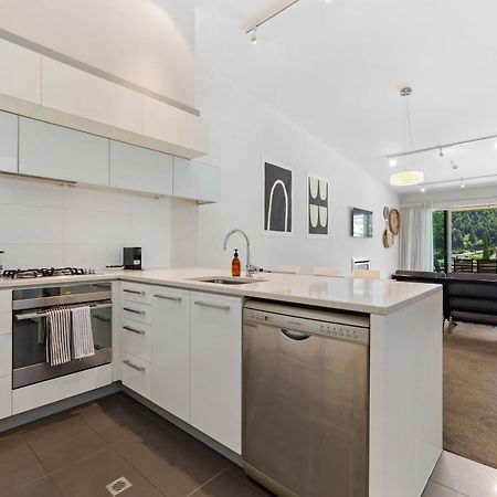 Stylish Haven Luxury Interiors In Prime Location Apartment Queenstown Luaran gambar