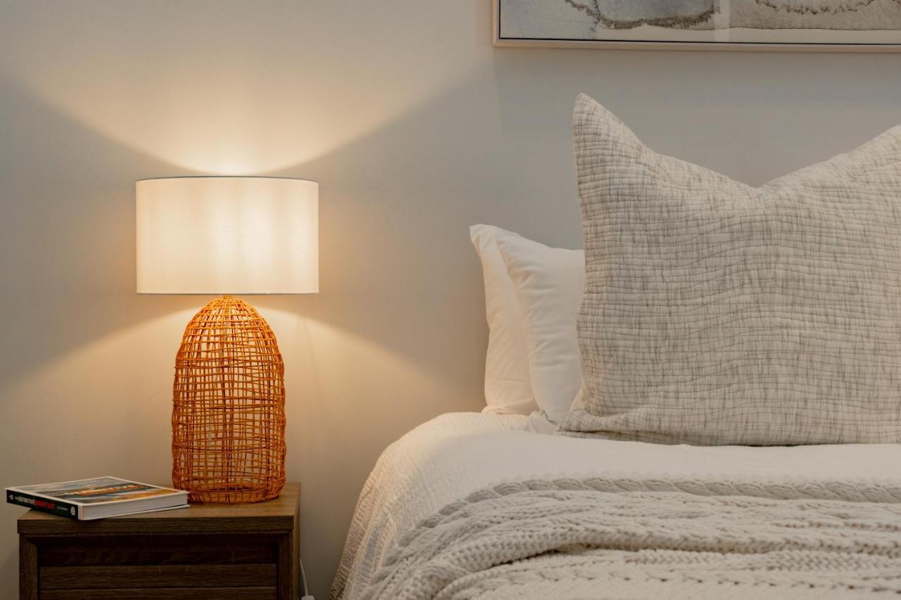 Stylish Haven Luxury Interiors In Prime Location Apartment Queenstown Luaran gambar