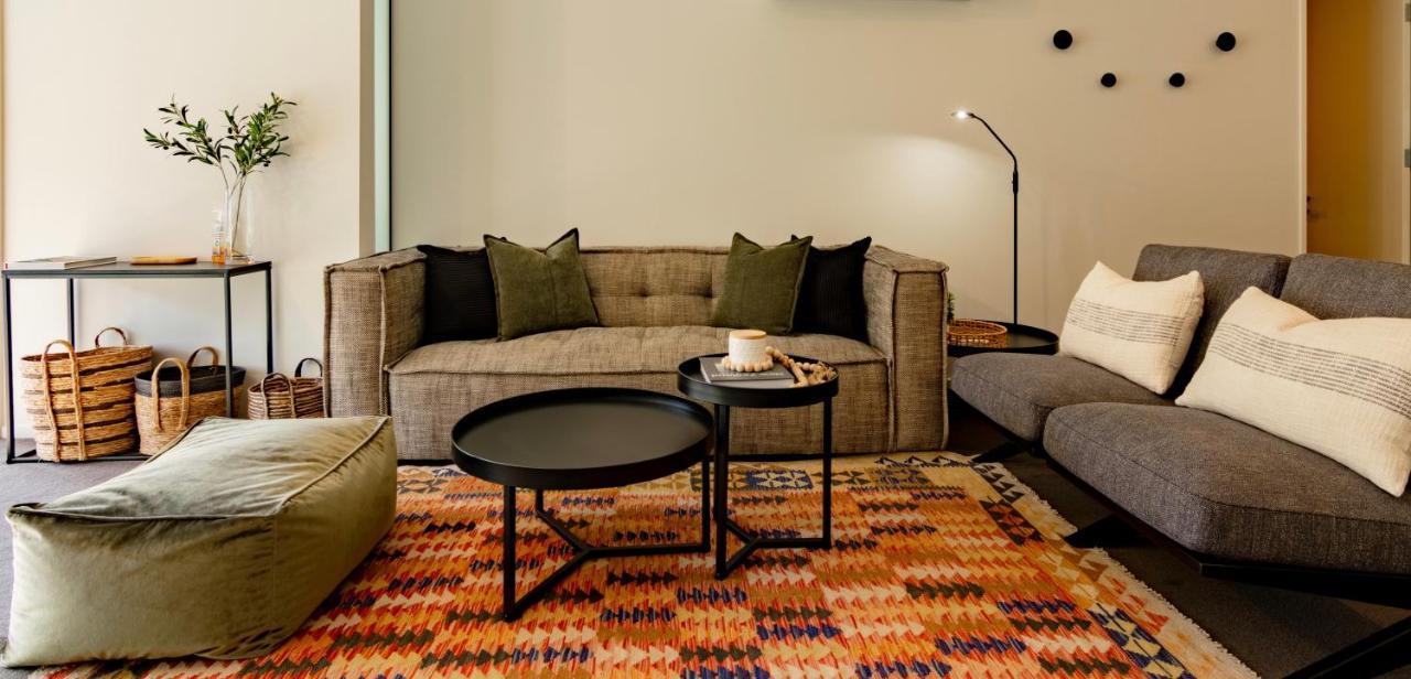 Stylish Haven Luxury Interiors In Prime Location Apartment Queenstown Luaran gambar