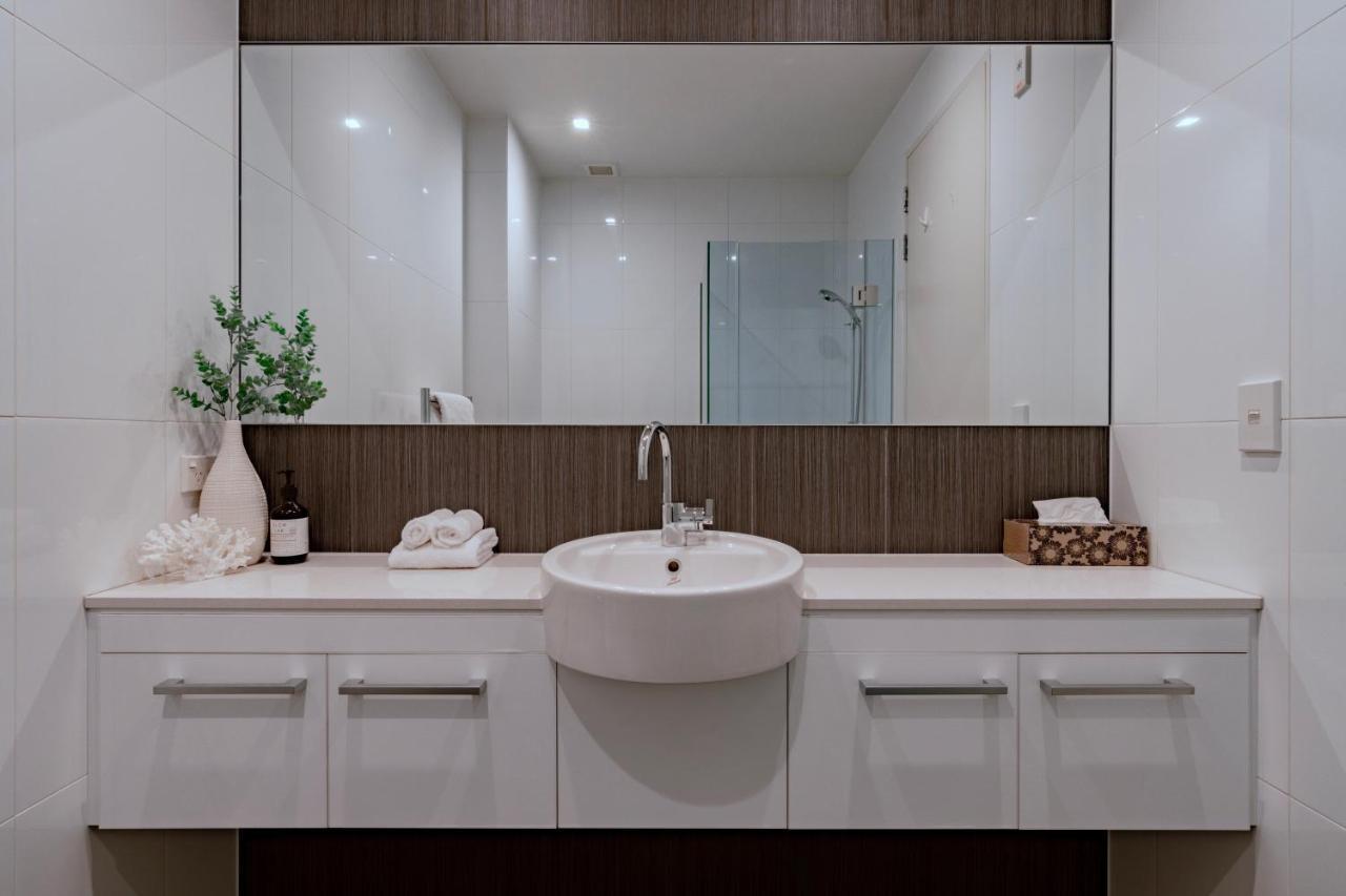 Stylish Haven Luxury Interiors In Prime Location Apartment Queenstown Luaran gambar