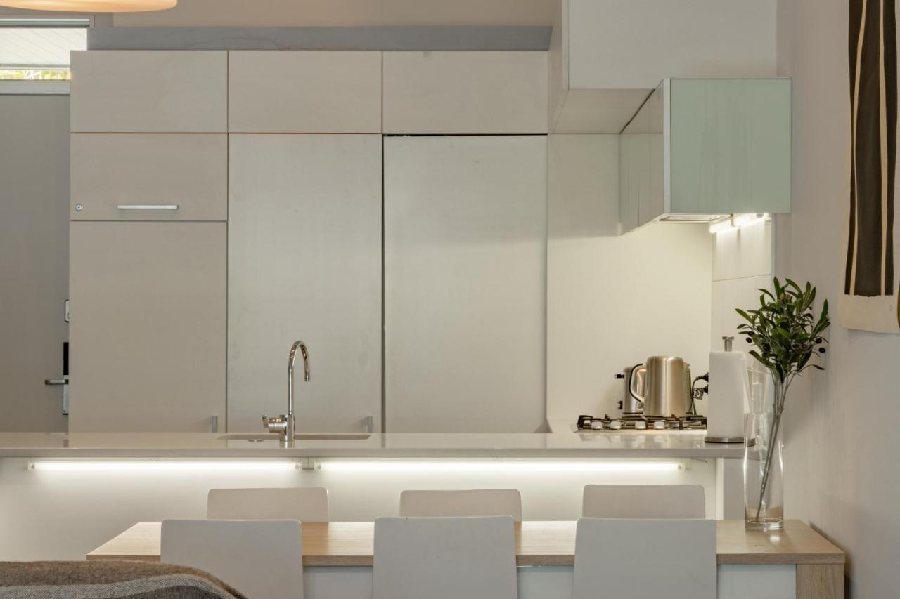 Stylish Haven Luxury Interiors In Prime Location Apartment Queenstown Luaran gambar